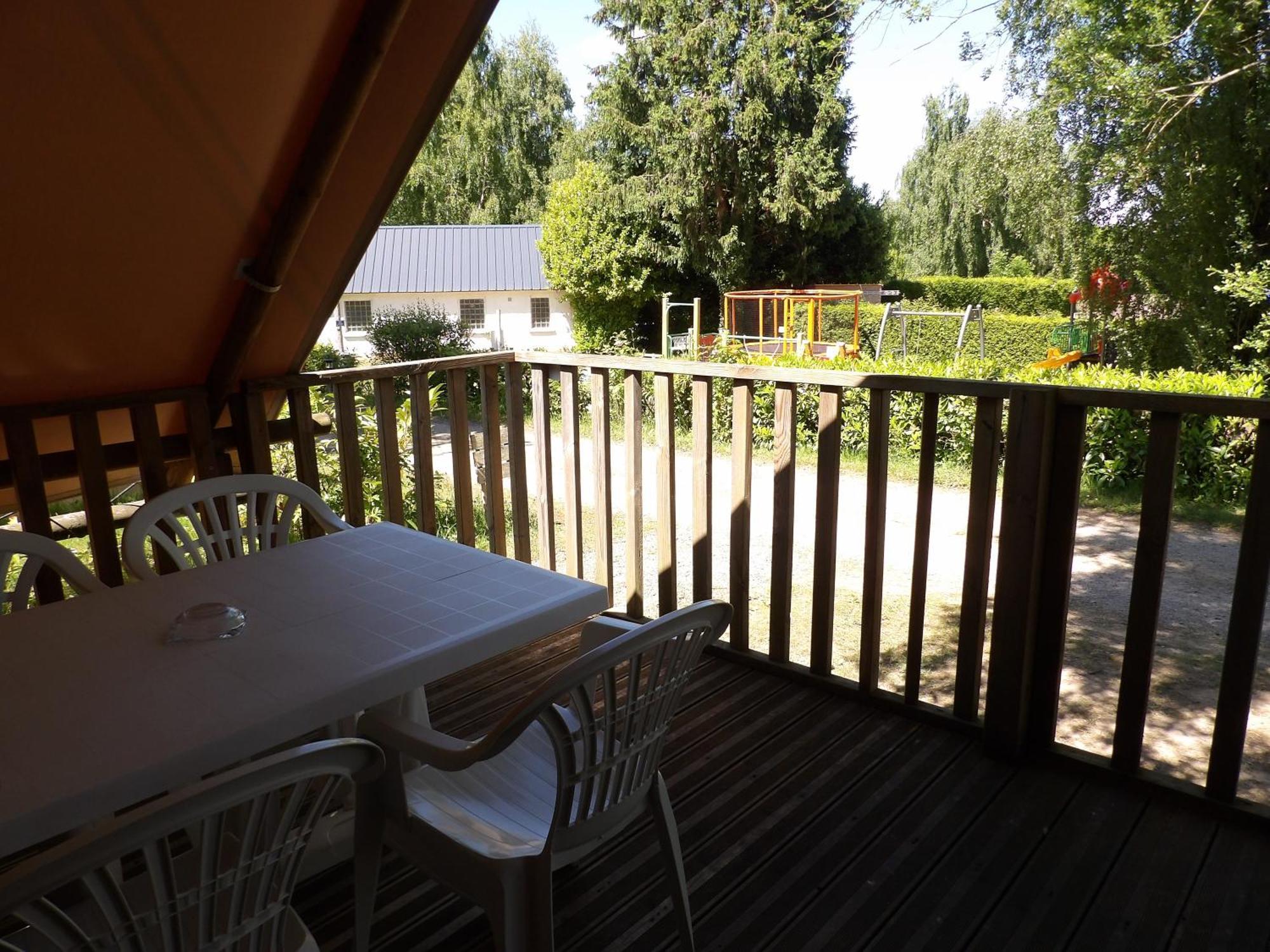 Camping Smile & Braudieres Mézières-sous-Lavardin Zewnętrze zdjęcie