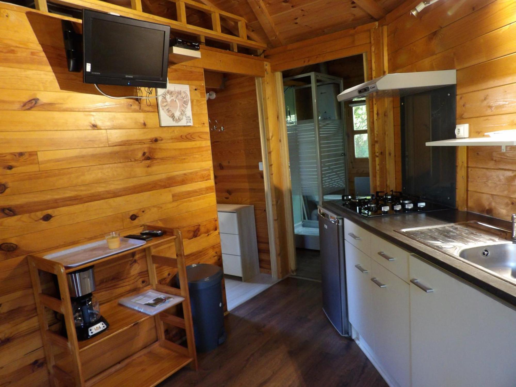 Camping Smile & Braudieres Mézières-sous-Lavardin Zewnętrze zdjęcie