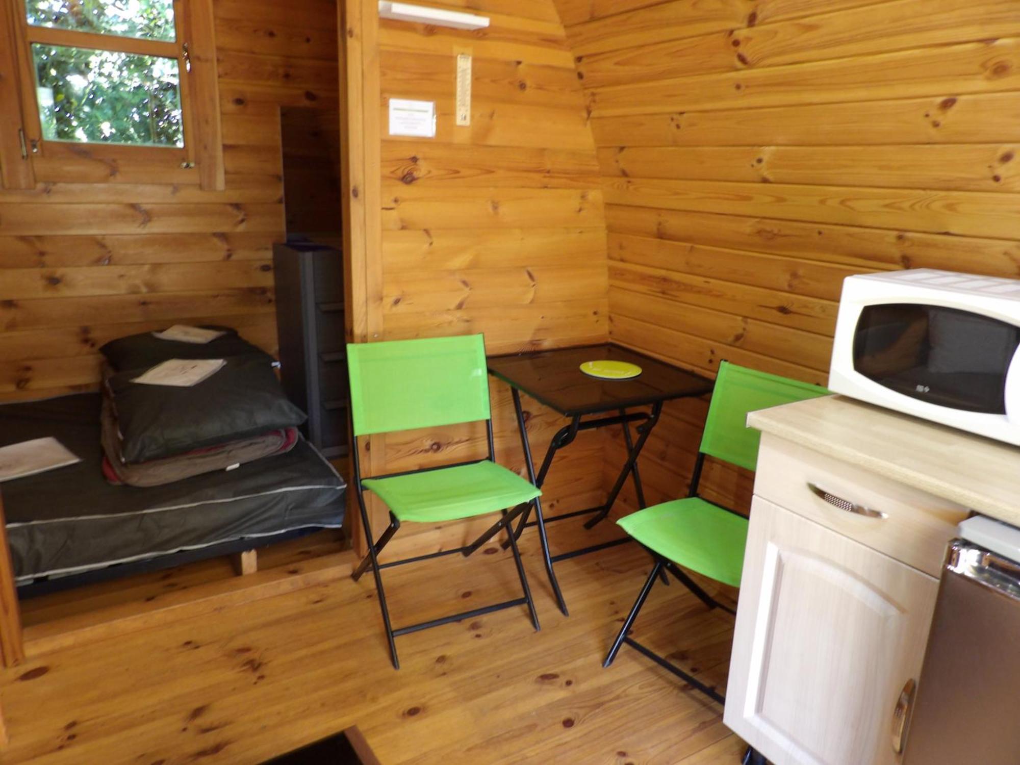 Camping Smile & Braudieres Mézières-sous-Lavardin Zewnętrze zdjęcie