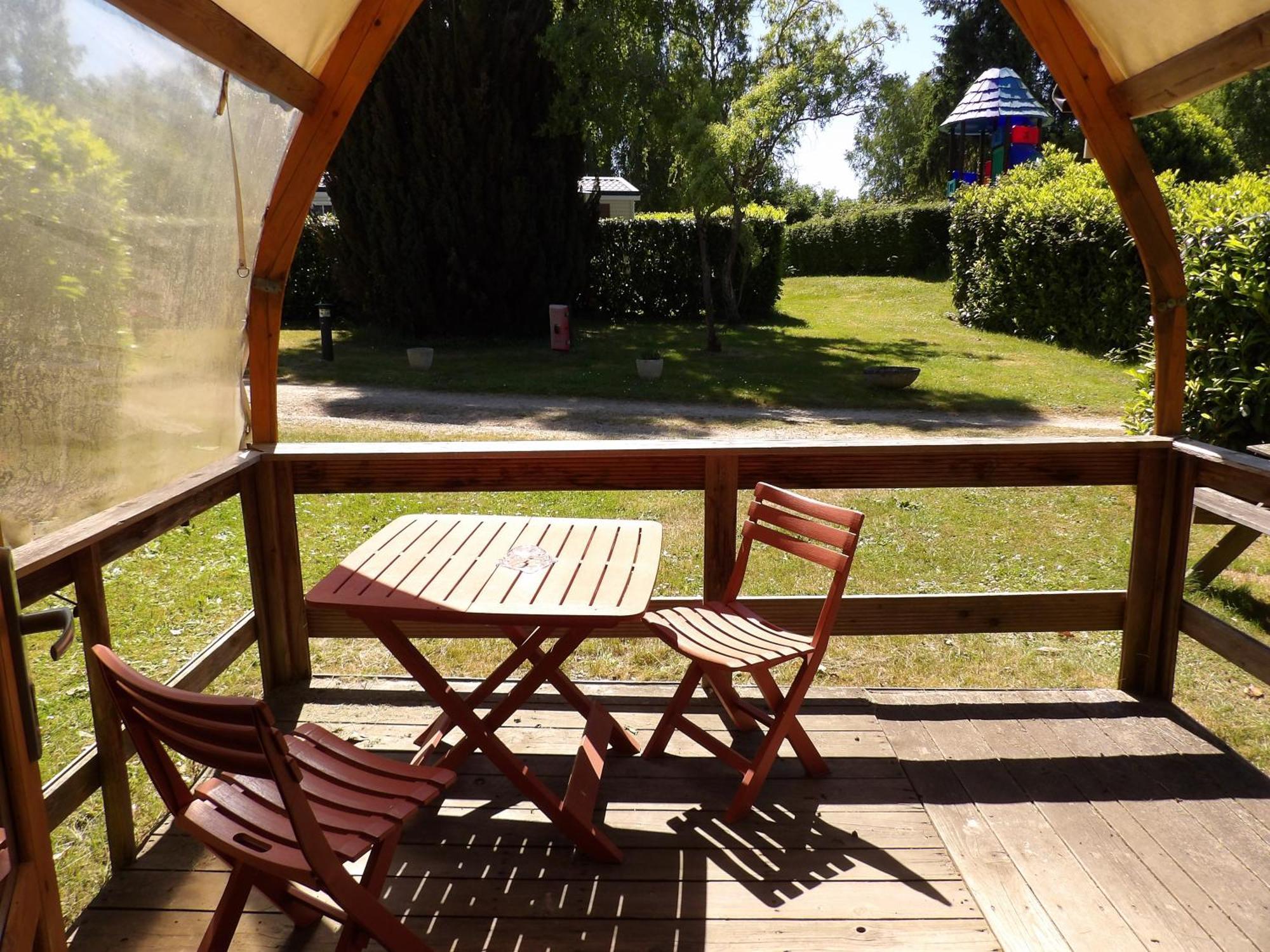 Camping Smile & Braudieres Mézières-sous-Lavardin Zewnętrze zdjęcie