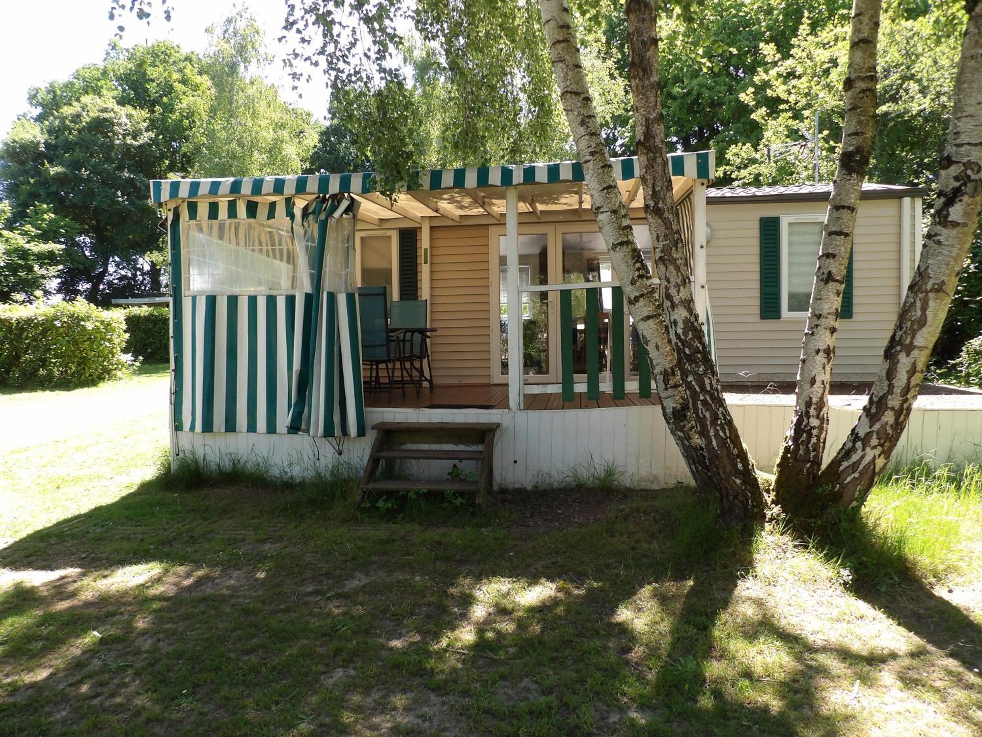 Camping Smile & Braudieres Mézières-sous-Lavardin Zewnętrze zdjęcie